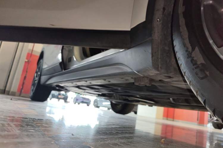 Used BMW X1 2022 sDrive25Li Leading Model Right Side Sill
