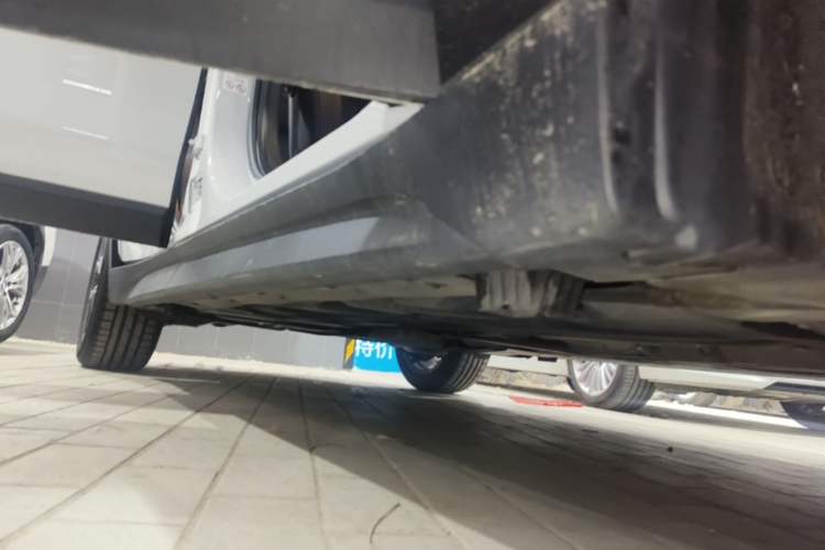 Used BMW X1 2022 sDrive25Li Leading Model Right Side Sill