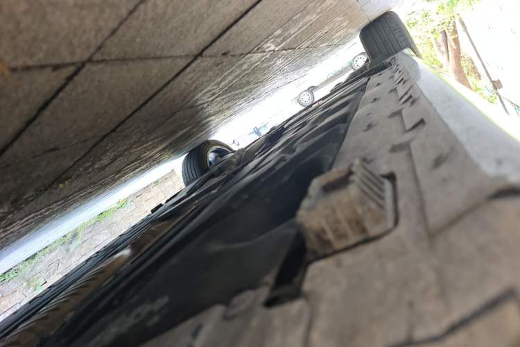 Used BMW X1 2022 Updated xDrive25Li Premium Edition Right Side Sill