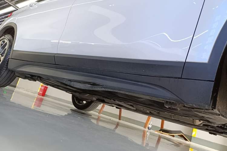 Used BMW X1 2022 sDrive25Li Leading Model Right Side Sill