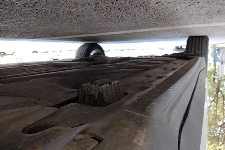 Used BMW X1 2022 sDrive25Li Leading Model Right Side Sill