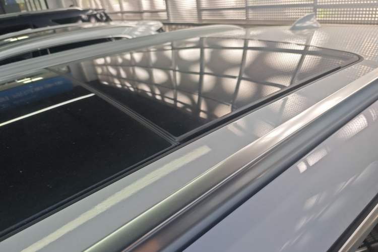 Used BMW X1 2022 sDrive25Li Leading Model Roof