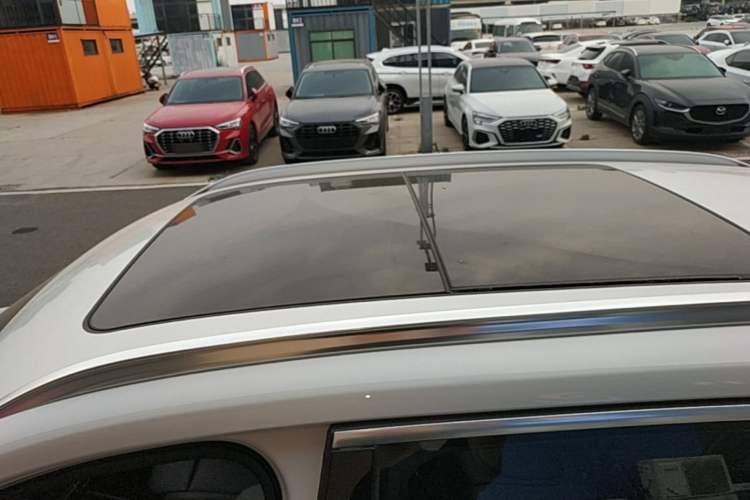 Used BMW X1 2022 sDrive20Li Luxury Model Roof
