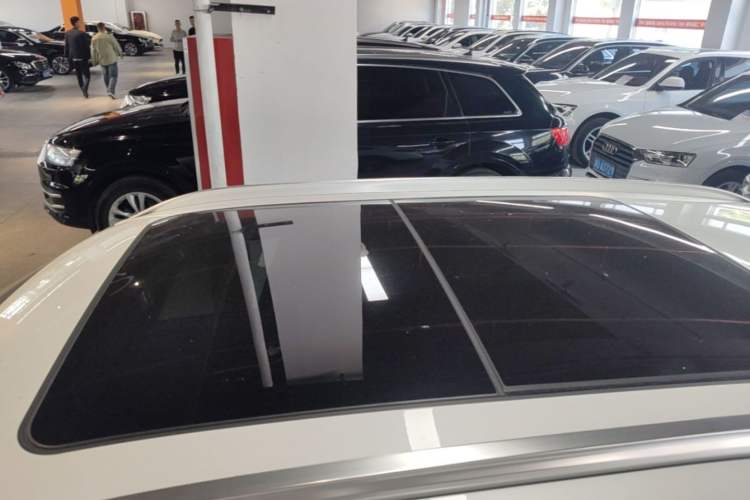 Used BMW X1 2022 sDrive25Li Leading Model Roof