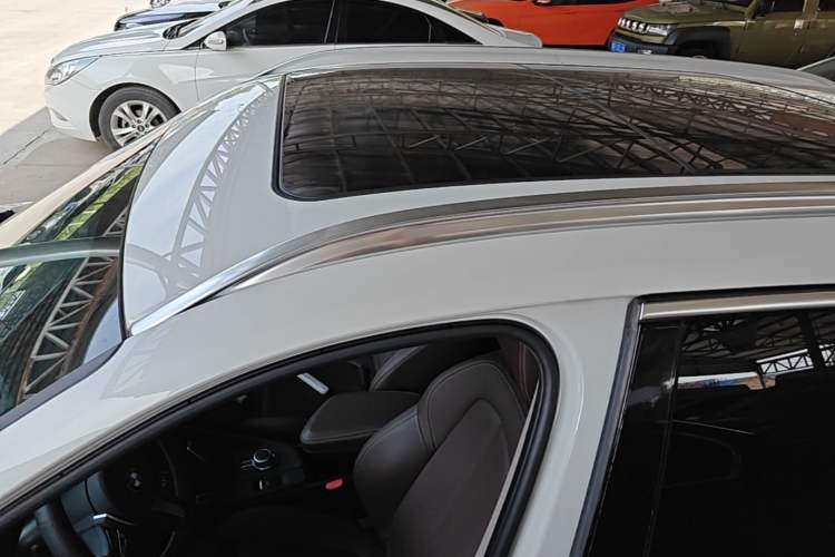 Used BMW X1 2022 sDrive25Li Leading Model Roof