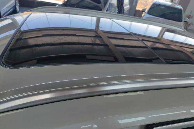 Used BMW X1 2022 sDrive25Li Leading Model Roof