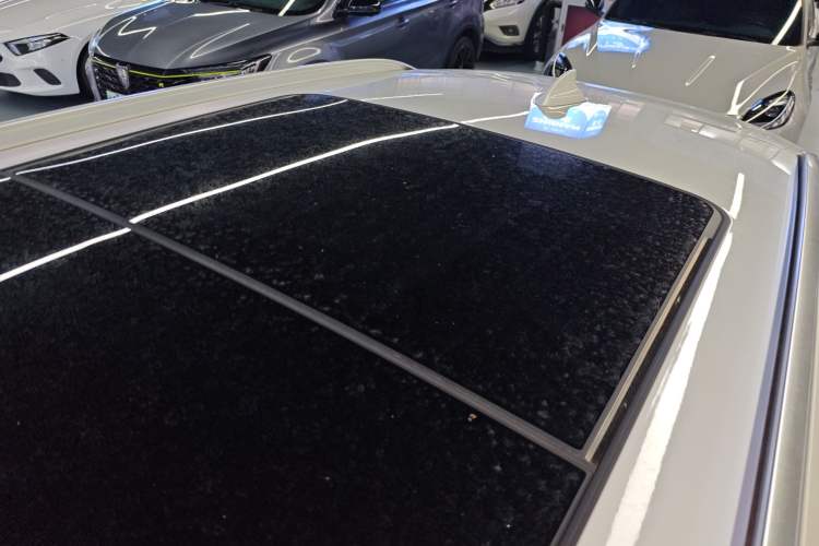 Used BMW X1 2022 sDrive25Li Leading Model Roof