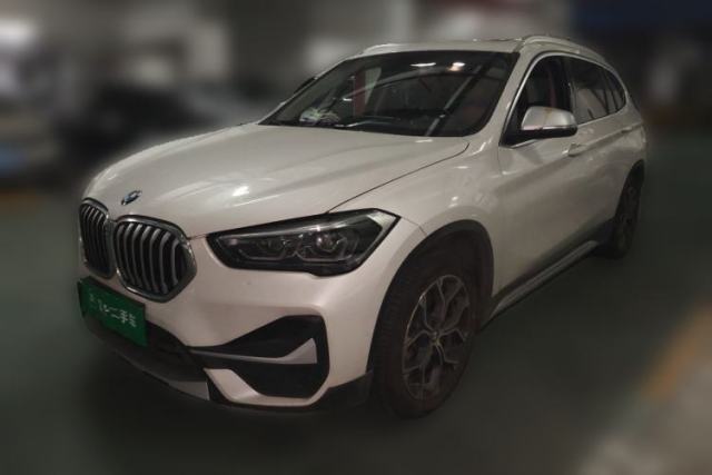 BMW X1 2022 sDrive20Li Luxury Model с пробегом