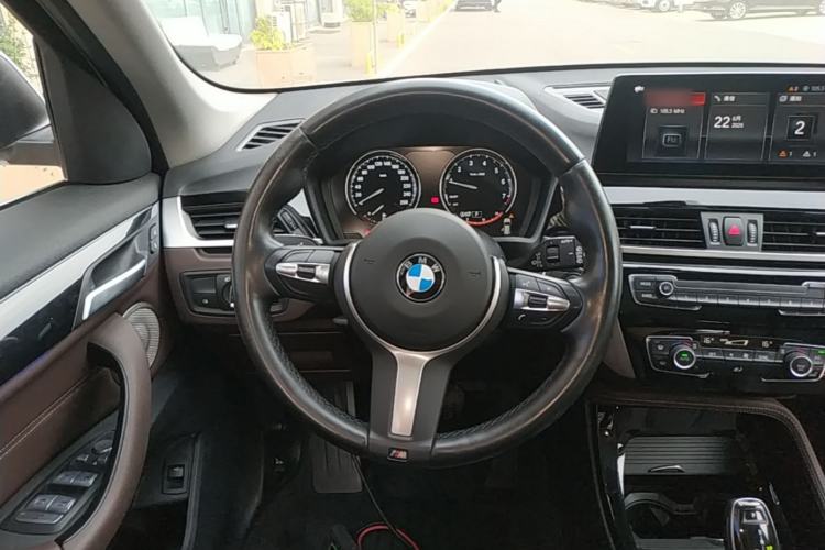 Used BMW X1 2022 sDrive20Li Luxury Model Steering Wheel