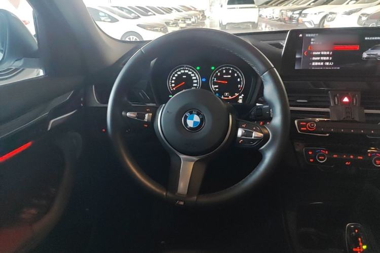 Used BMW X1 2022 sDrive25Li Leading Model Steering Wheel