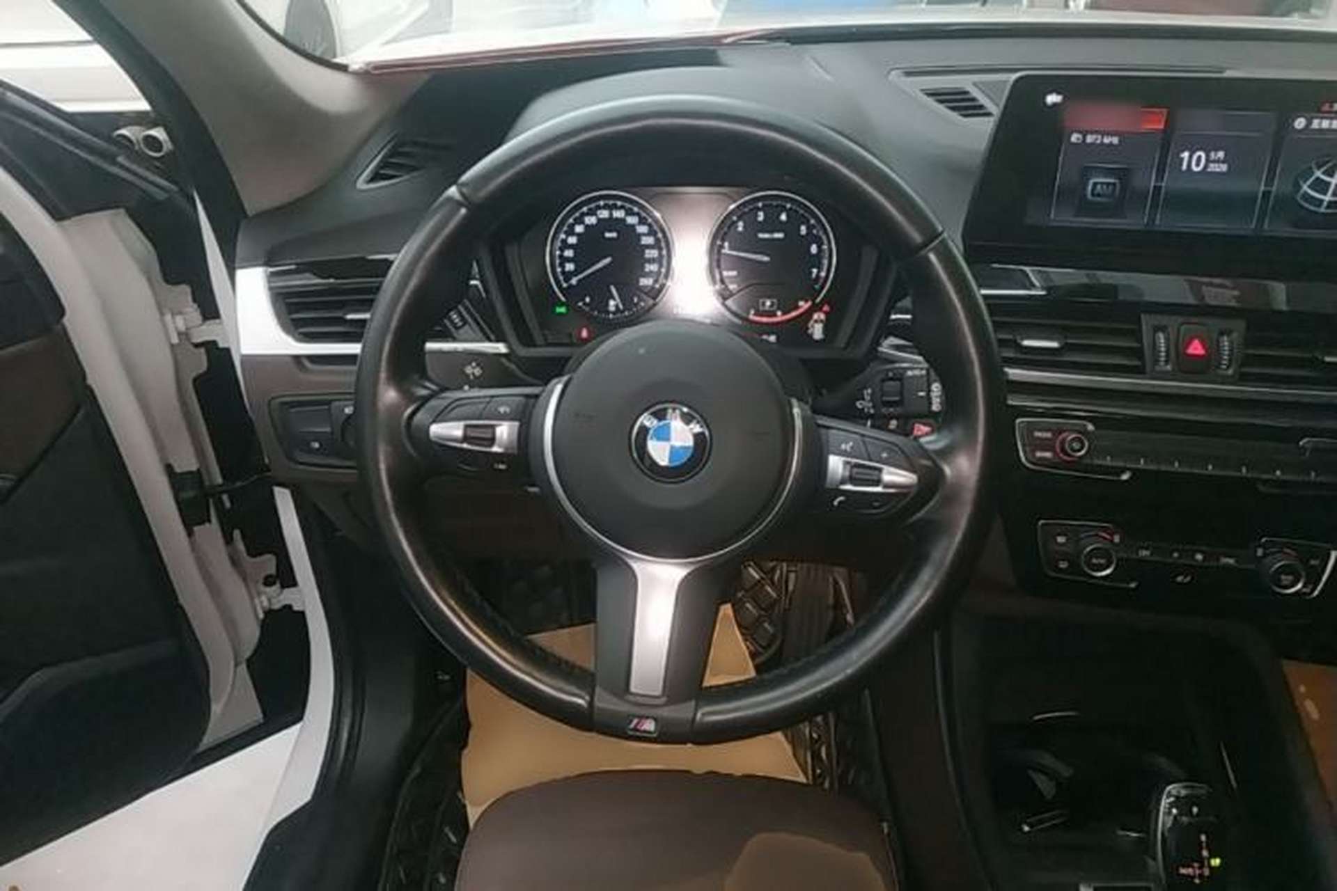 Used BMW X1 2022 sDrive25Li Leading Model Steering Wheel