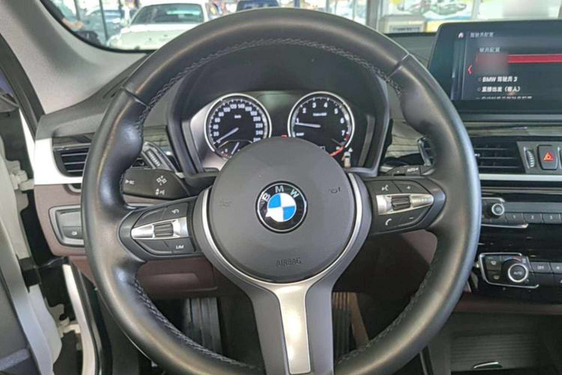 Used BMW X1 2022 sDrive25Li Leading Model Steering Wheel