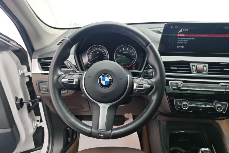 Used BMW X1 2022 sDrive25Li Leading Model Steering Wheel