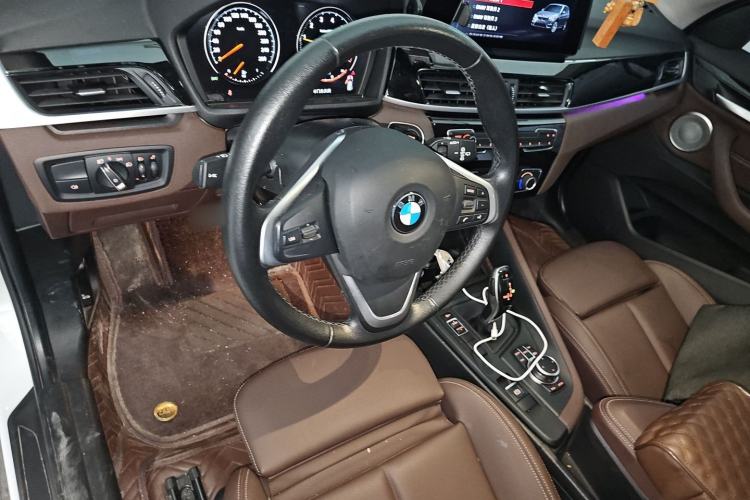 Used BMW X1 2022 sDrive20Li Fashion Model Steering Wheel