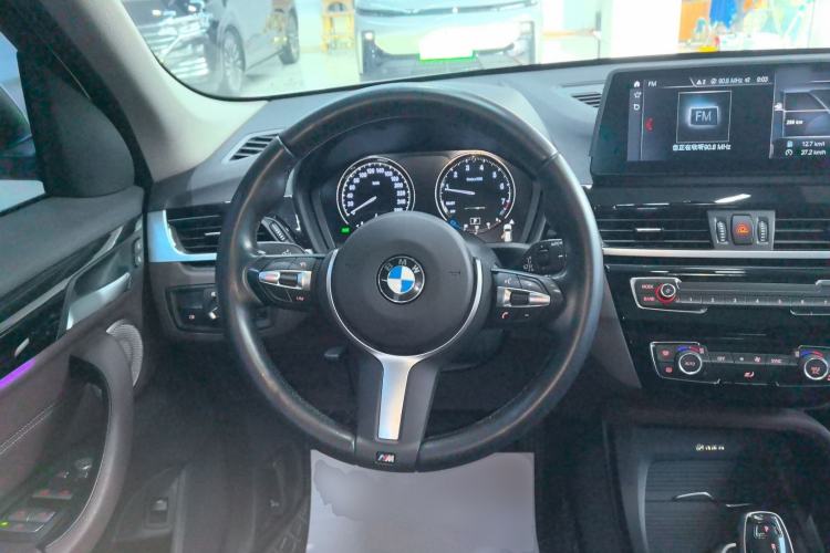 Used BMW X1 2022 sDrive25Li Leading Model Steering Wheel