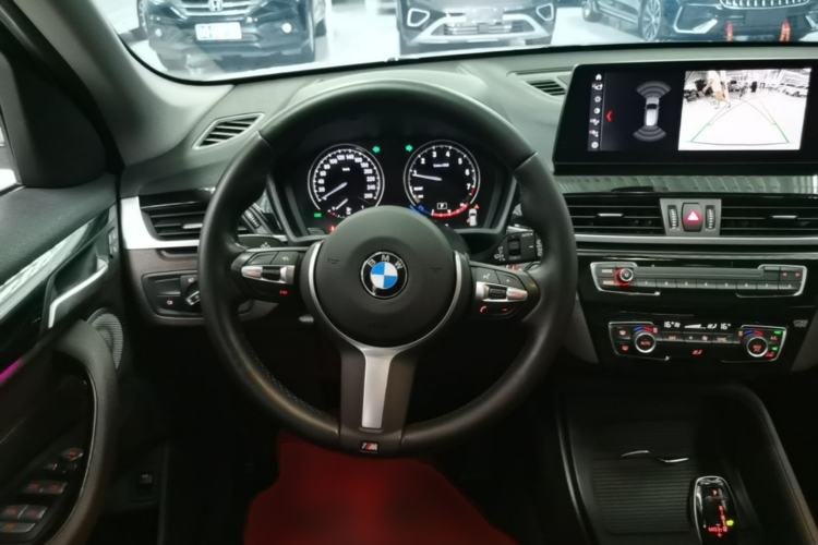 Used BMW X1 2022 sDrive25Li Leading Model Steering Wheel