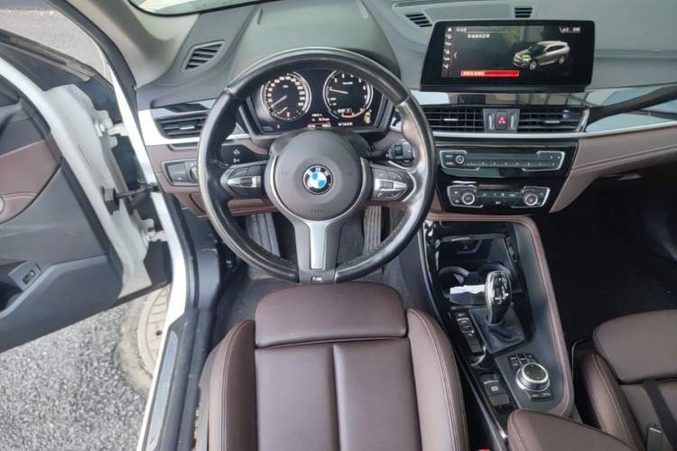 Used BMW X1 2022 sDrive20Li Luxury Model Steering Wheel