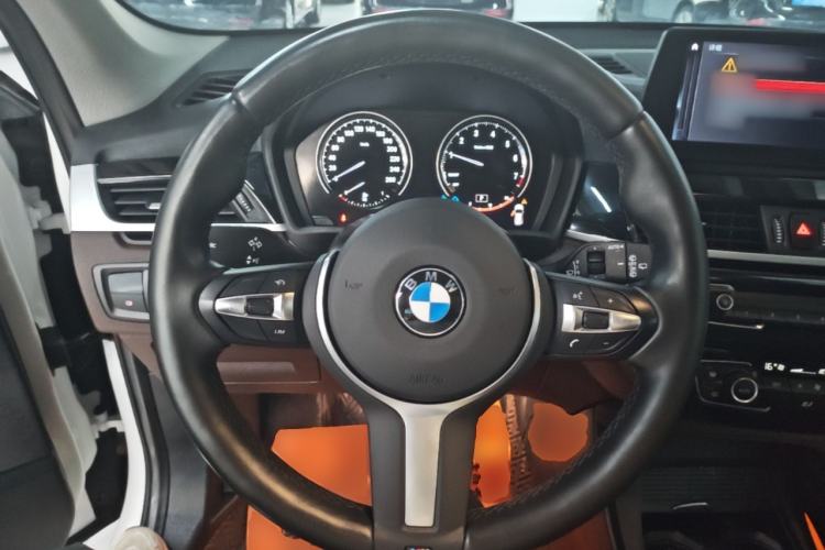 Used BMW X1 2022 sDrive25Li Leading Model Steering Wheel