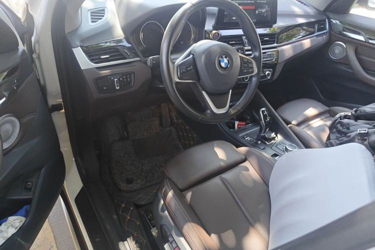 Used BMW X1 2022 sDrive20Li Fashion Model Steering Wheel