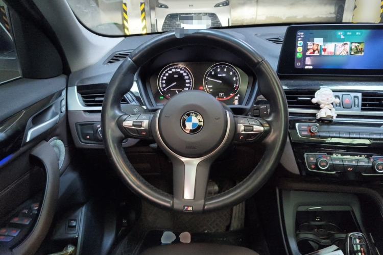 Used BMW X1 2022 sDrive25Li Leading Model Steering Wheel