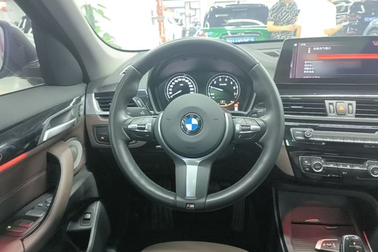 Used BMW X1 2022 sDrive25Li Leading Model Steering Wheel