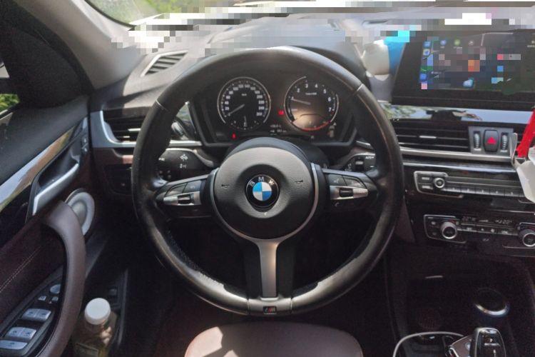 Used BMW X1 2022 sDrive25Li Leading Model Steering Wheel