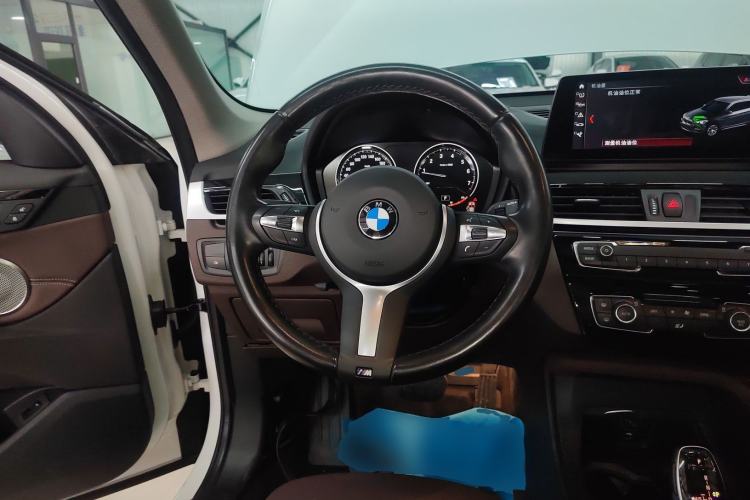 Used BMW X1 2022 sDrive25Li Leading Model Steering Wheel