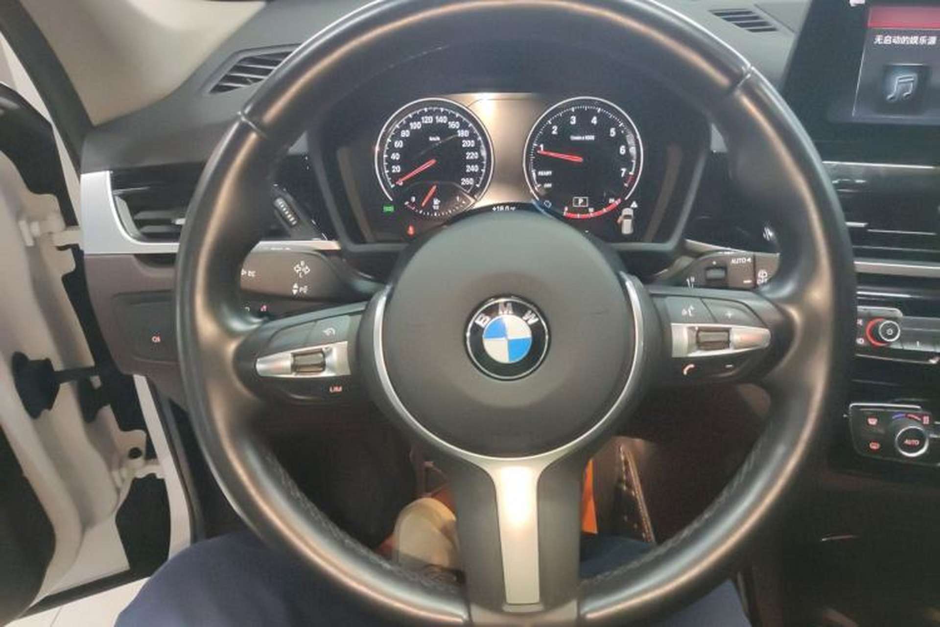 Used BMW X1 2022 sDrive25Li Leading Model Steering Wheel
