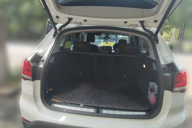 Used BMW X1 2022 sDrive25Li Leading Model Trunk