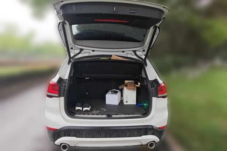 Used BMW X1 2022 sDrive25Li Leading Model Trunk