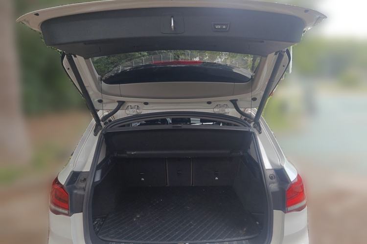 Used BMW X1 2022 sDrive25Li Leading Model Trunk