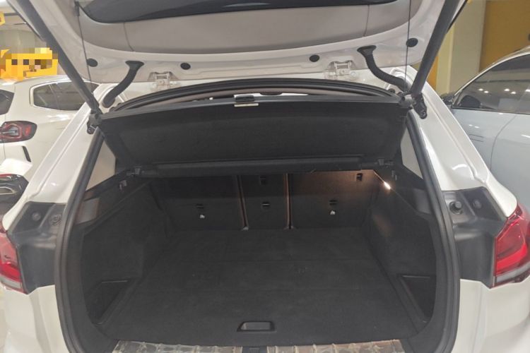 Used BMW X1 2022 sDrive25Li Leading Model Trunk