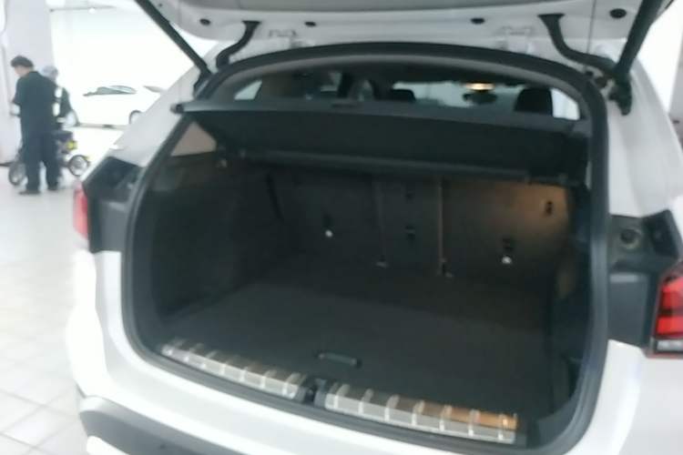 Used BMW X1 2022 Updated xDrive25Li Premium Edition Trunk
