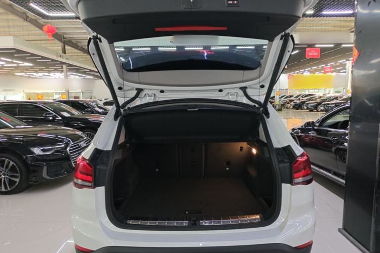 Used BMW X1 2022 sDrive25Li Leading Model Trunk