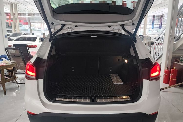 Used BMW X1 2022 sDrive25Li Leading Model Trunk
