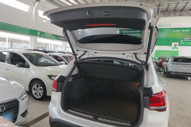 Used BMW X1 2022 sDrive25Li Leading Model Trunk