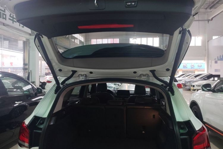 Used BMW X1 2022 sDrive25Li Leading Model Trunk