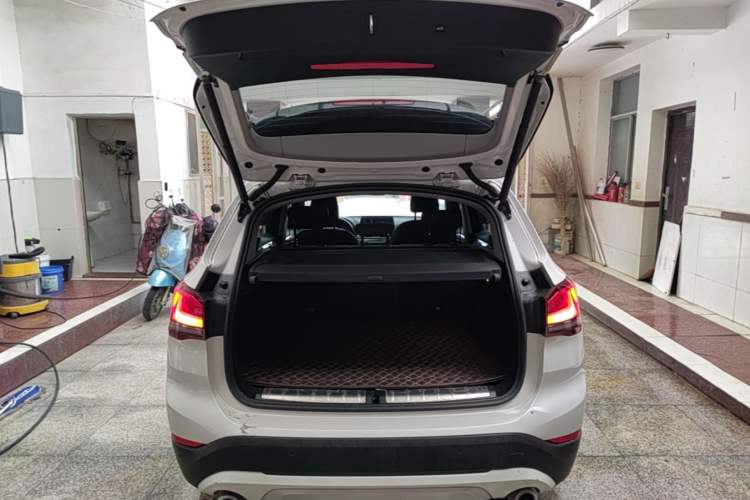 Used BMW X1 2022 sDrive20Li Luxury Model Trunk