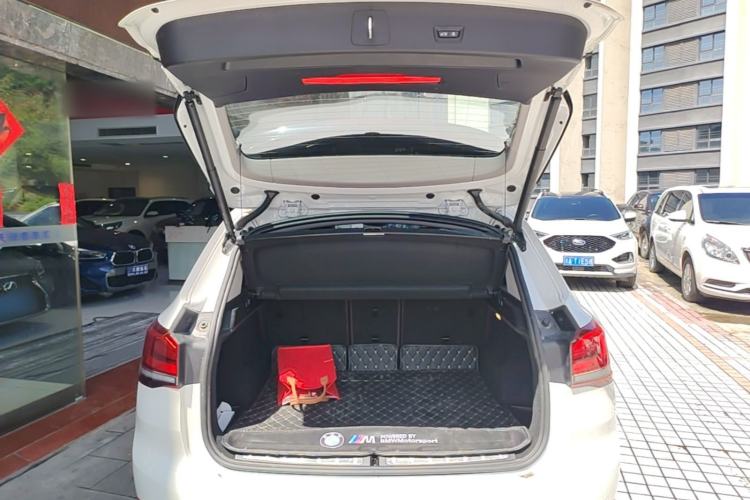 Used BMW X1 2022 sDrive25Li Leading Model Trunk