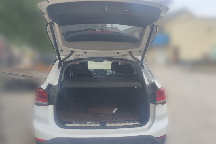 Used BMW X1 2022 sDrive25Li Leading Model Trunk