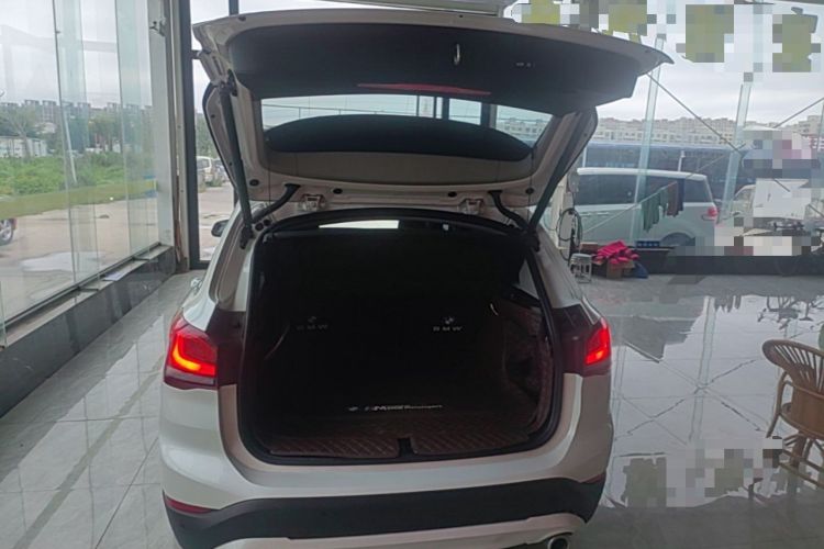 Used BMW X1 2022 sDrive25Li Leading Model Trunk