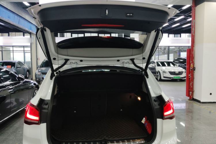 Used BMW X1 2022 sDrive25Li Leading Model Trunk