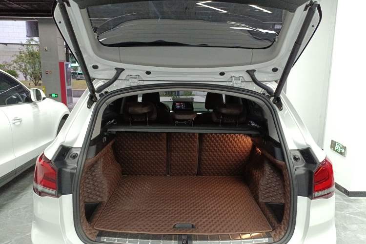 Used BMW X1 2022 sDrive25Li Leading Model Trunk