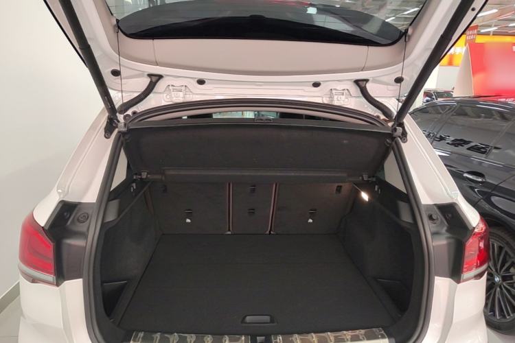 Used BMW X1 2022 sDrive25Li Leading Model Trunk