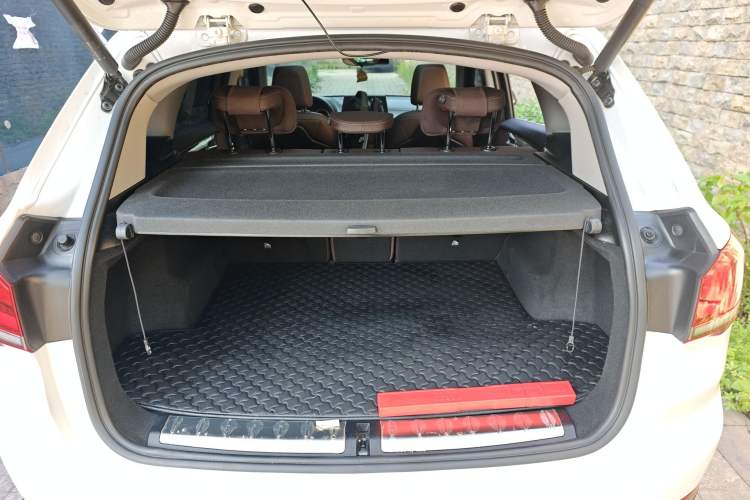 Used BMW X1 2022 Updated xDrive25Li Premium Edition Trunk