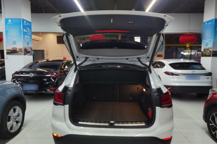 Used BMW X1 2022 sDrive25Li Leading Model Trunk