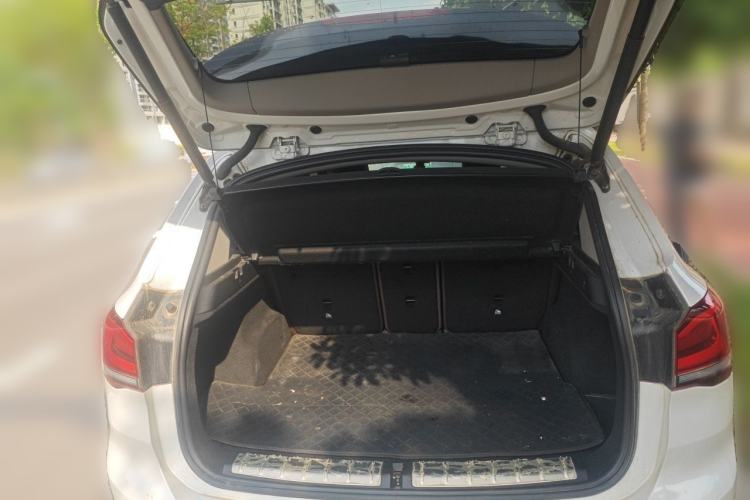 Used BMW X1 2022 Updated xDrive25Li Premium Edition Trunk