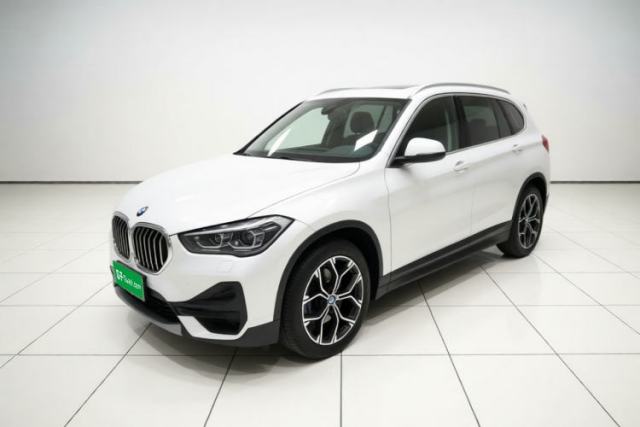 Używany BMW X1 2022 sDrive25Li Leading Model
