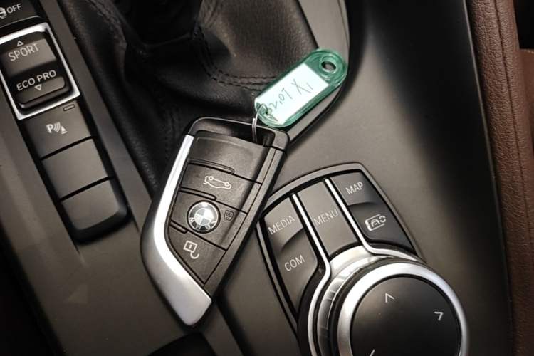 Used BMW X1 2022 sDrive25Li Leading Model Vehicle Key