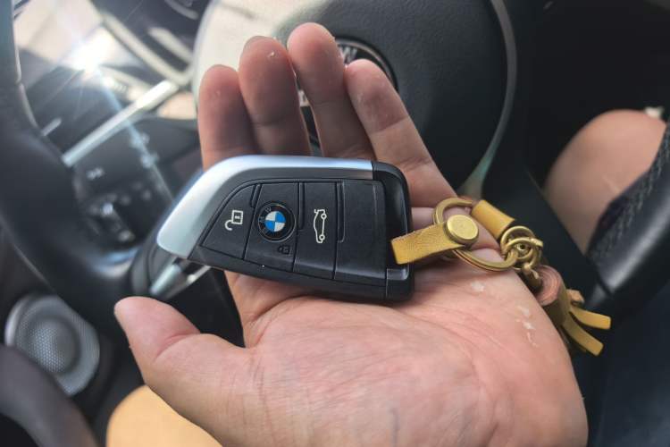 Used BMW X1 2022 sDrive25Li Leading Model Vehicle Key